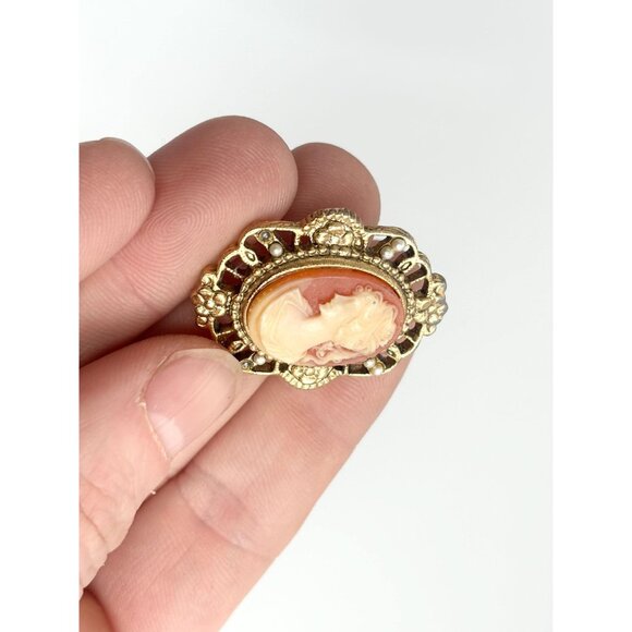 Faux Cameo Victorian Style Profiled Lady Oval Costume Jewelry Brooch | Lapel Pin - Picture 8 of 10